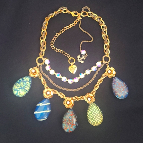 BJ Blue Lucite Tear Drop Necklace - Picture 4 of 4